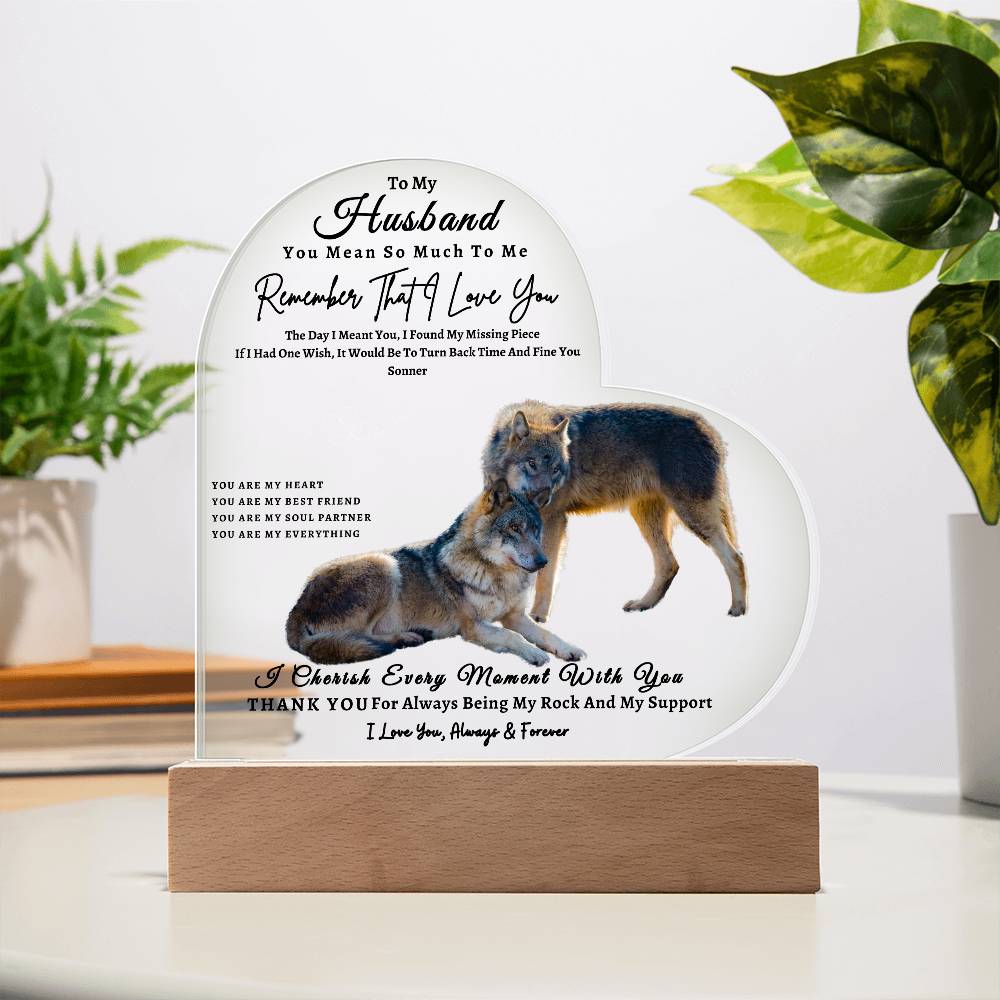 Acrylic Heart LED Plaque - Remember That I Love You - Affectionate Wolf Couple - To My Husband
