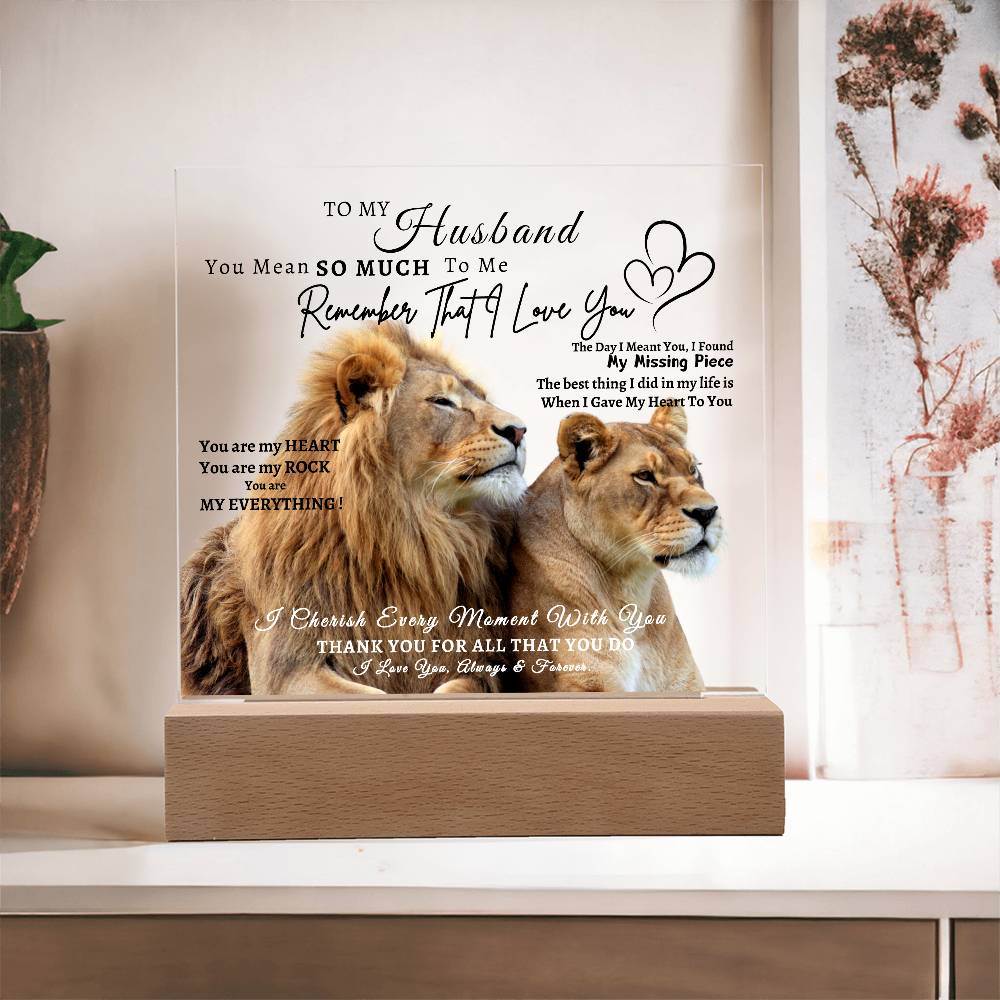 Acrylic Square LED Plaque - Remember That I love - Loving Lion Couple- To My Husband