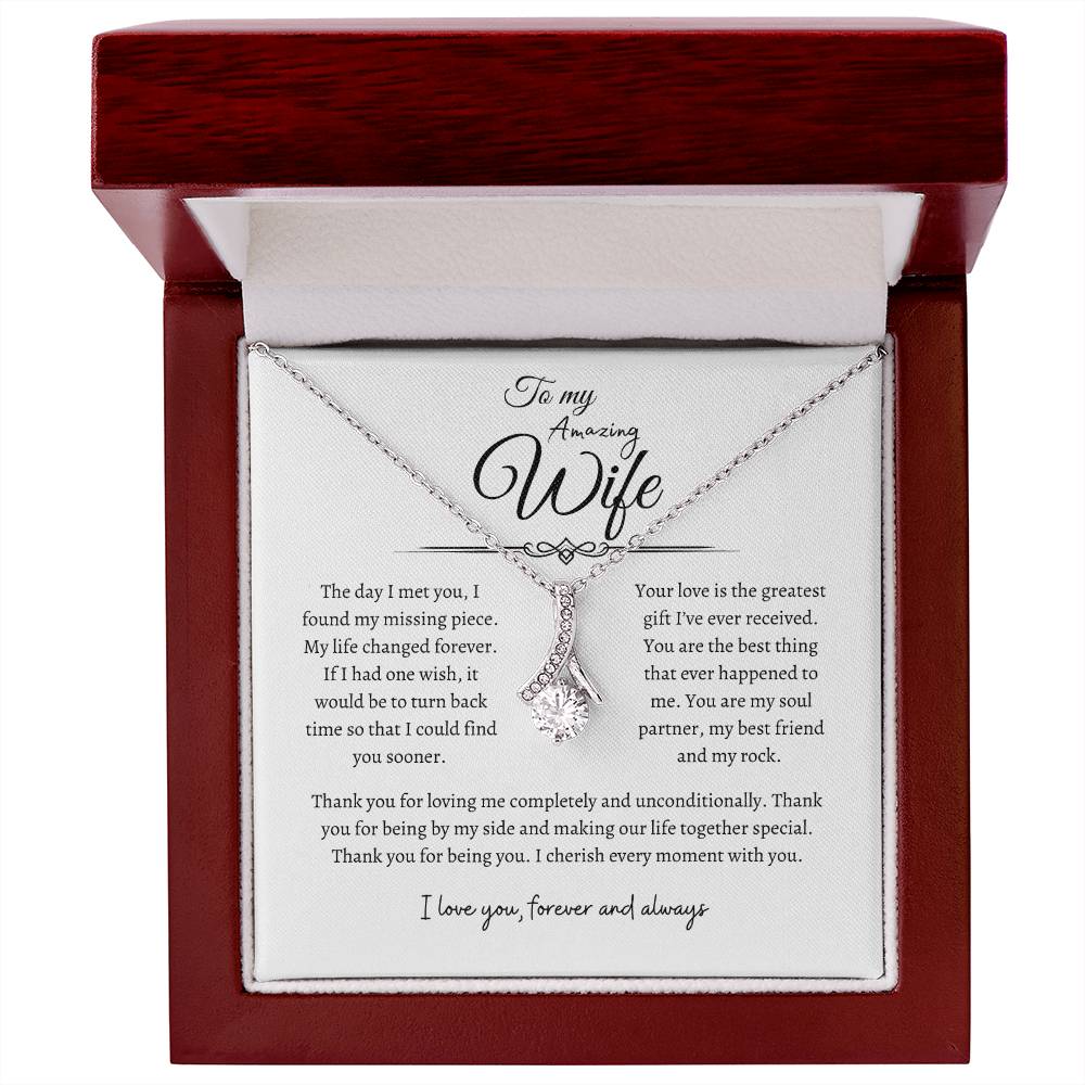 To My Amazing Wife, Alluring Beauty Necklace WH