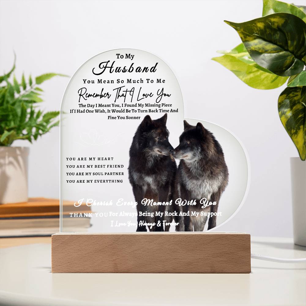 Acrylic Heart LED Plaque - Remember That I Love You - Kissing Wolf Couple - To My Husband